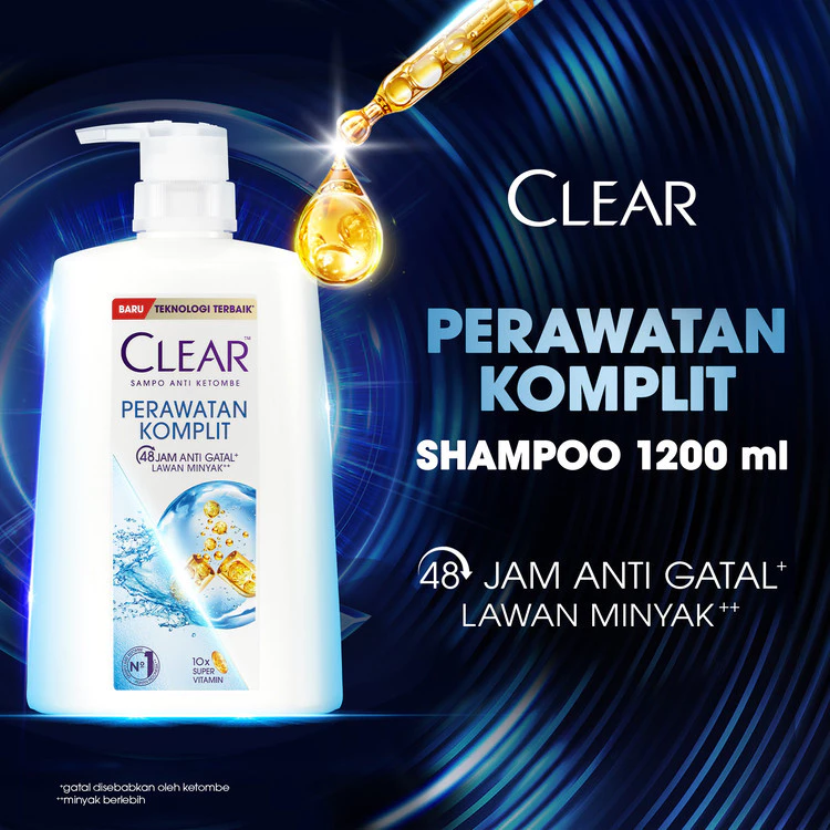 Clear Shampoo Anti Ketombe Perawatan Komplit, 48 Jam Melindungi Dari Gatal Dan Lawan Minyak Dengan 10x Super Vitamin - 1200ml